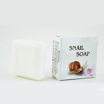 Подхранващ и овлажняващ кожата Тоалетен сапун с екстракт от охлюви 30g